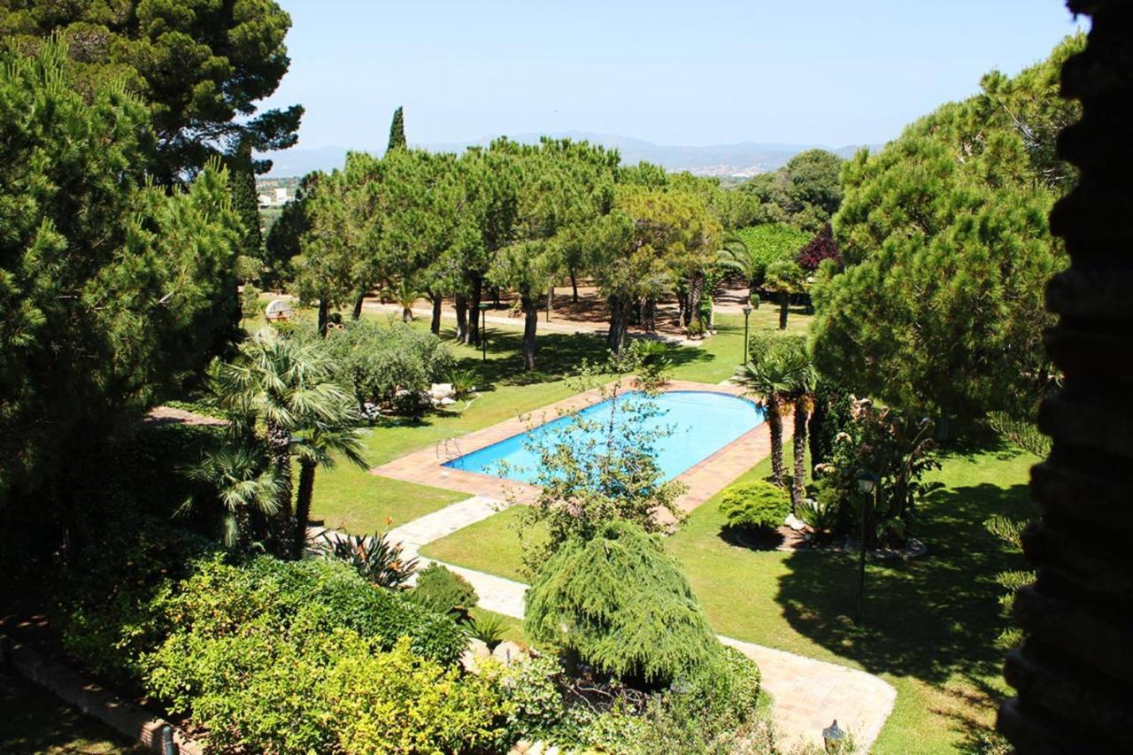 Vila Cal Marques Santa Oliva Exteriér fotografie